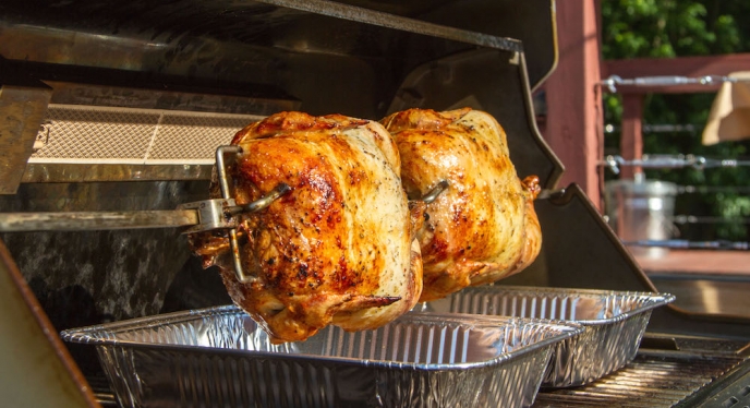 Rotisserie Grilling For Entertaining | Weber.com