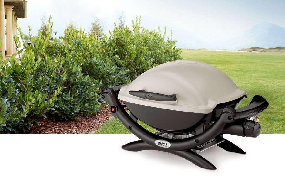 Grill Review: Lodge L410 Pre-Seasoned Sportsman's Charcoal Grill